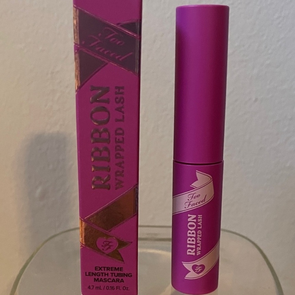 Too Faced Ribbon Wrapped Lash Mascara - Black